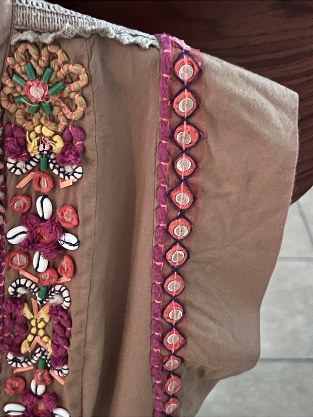 Boho Embroidered Peasant Top in Taupe XS Fits like a small - Picture 5 of 6